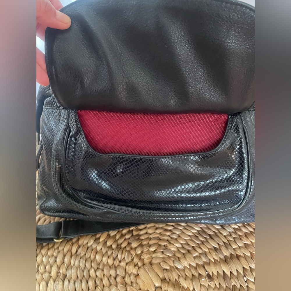 •VINTAGE • LOCKHEART Snake Embossed Shoulder Bag - Picture 2 of 13